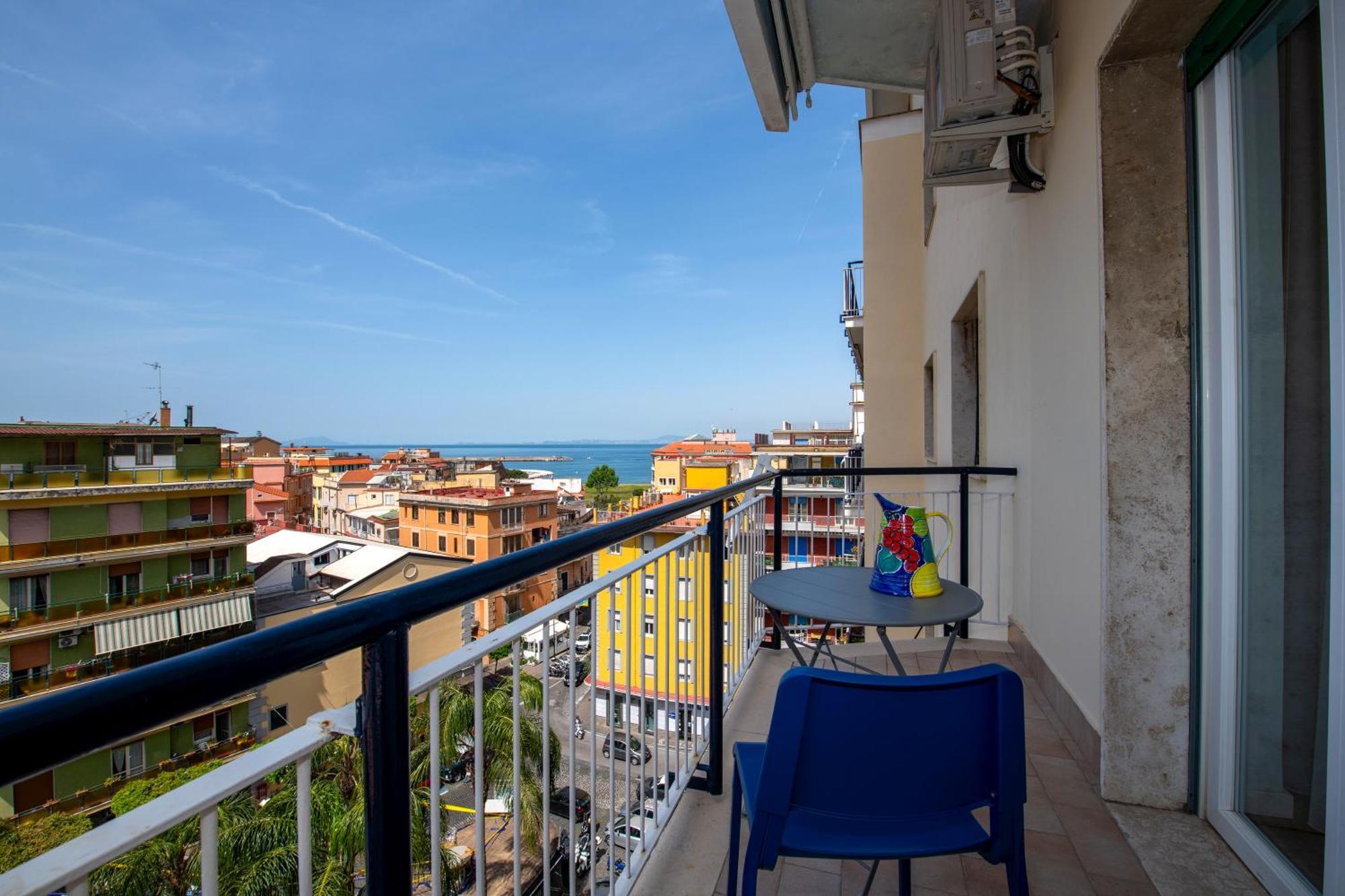 Shabby Chic Seaview Apartments กาสเตลลัมมาเร ดิ สตาเบีย ภายนอก รูปภาพ